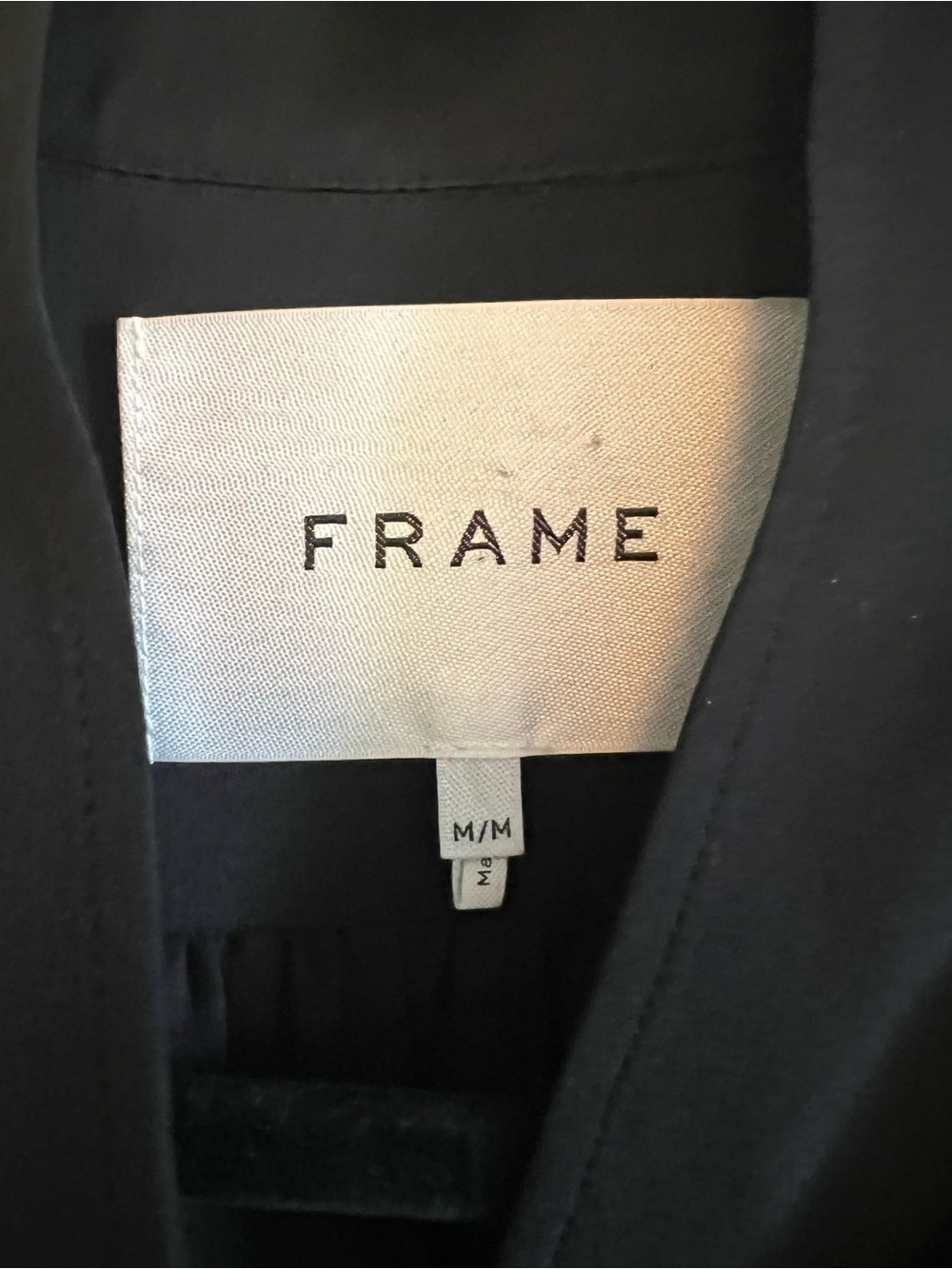 Frame | Gillian Puff-Sleeve Silk Top - Picture 7 of 8